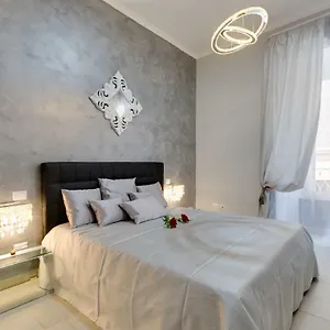  Apartment New In! Sophie At Colosseum Italy